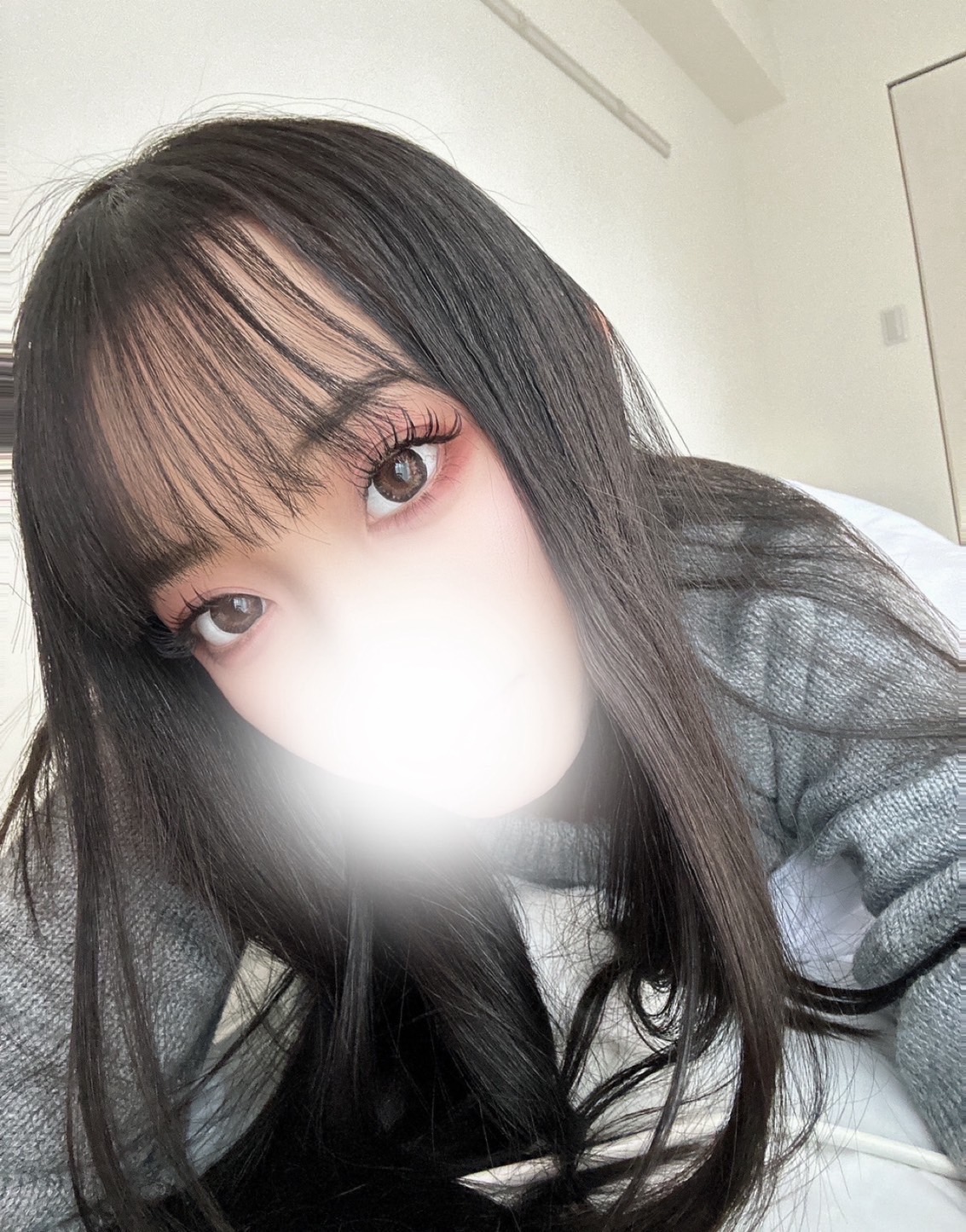 エミリ